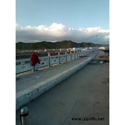 銷售大殿石材欄桿 石雕欄桿廠制作寺廟石雕護欄 ** 湖南長沙