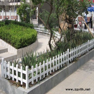 pvc草坪護欄  花壇圍欄 小區綠化隔離護欄  質量保證現貨護欄直發 貴州 云南 四川  重慶 廣西