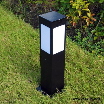 草坪燈庭院燈路燈簡約現(xiàn)代防水草地?zé)舨讳P鋼景觀燈花園別墅戶外燈