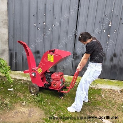 山地使用手扶車動(dòng)力雜枝粉碎機(jī) 綠色植物粉碎還田機(jī) 果園葡萄藤破碎機(jī)廠家3